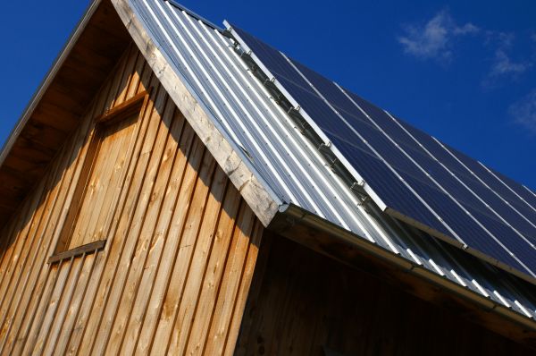 Professional Barn Roof Construction
